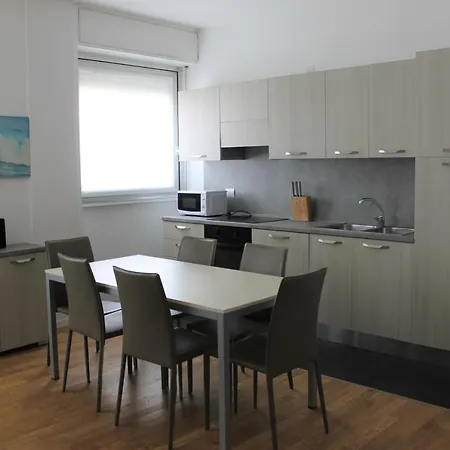 Zubed Apartments-via Carlo Farini Apartment